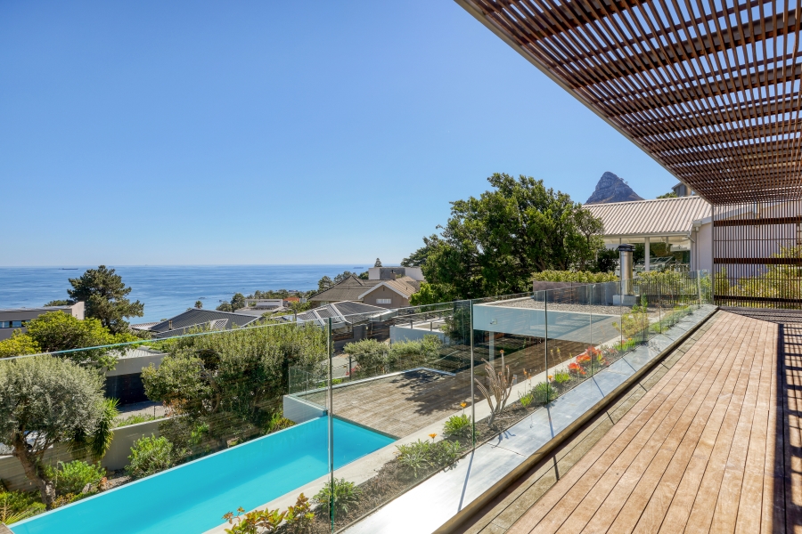 5 Bedroom Property for Sale in Camps Bay Western Cape